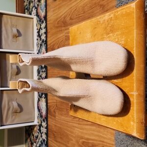 Everlane heeled booties